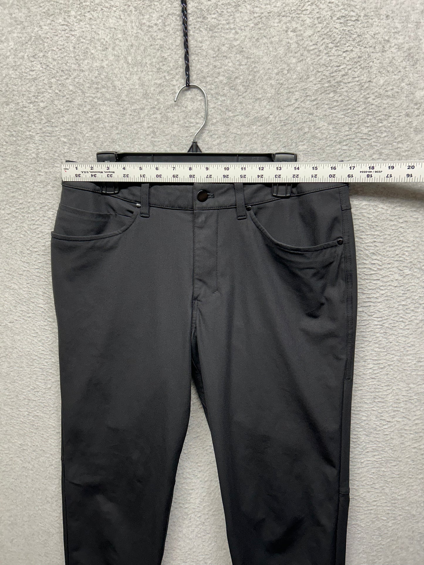 Lululemon ABC Pant Classic Warpstreme Mens Size 32x31 Black