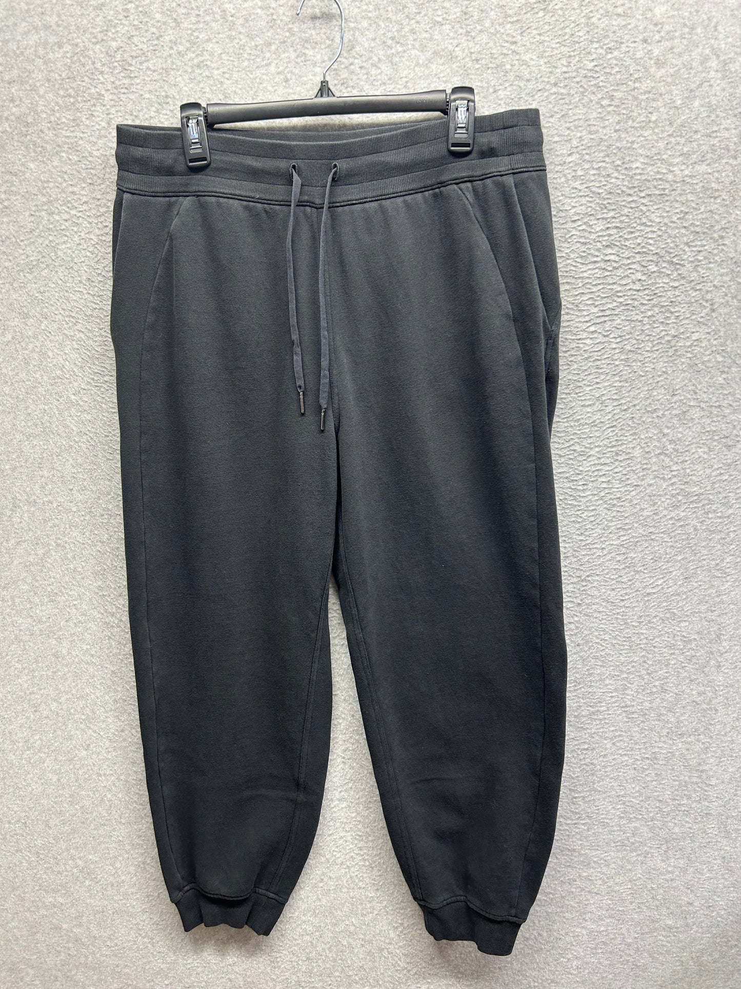 Lululemon Scuba Jogger Size 12 Black