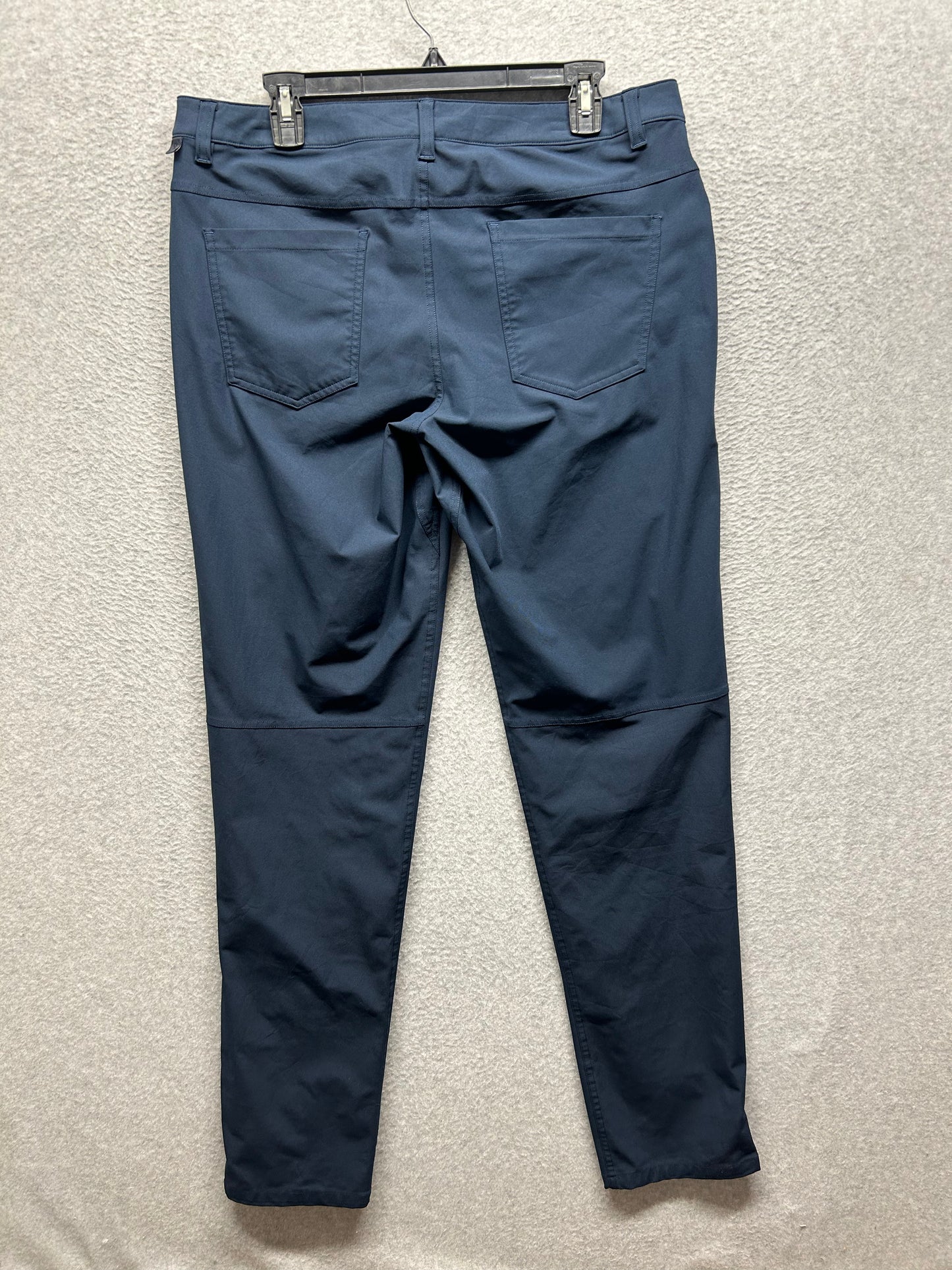 Lululemon ABC Pant Classic Mens Size 34x36 TALL True Navy