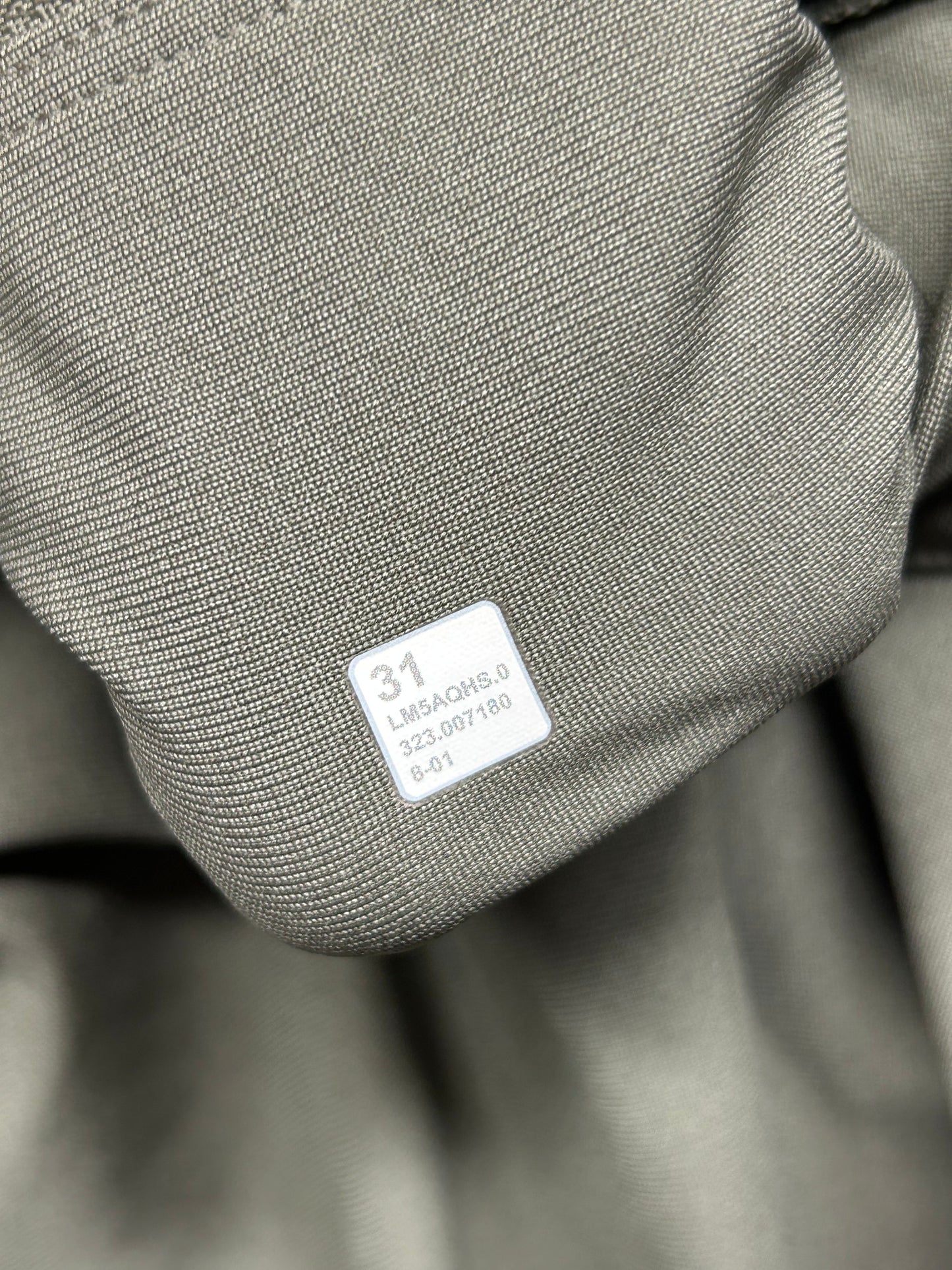 Lululemon ABC Classic Fit Pant Warpstreme Mens Size 31x27.5 (Square Dot)