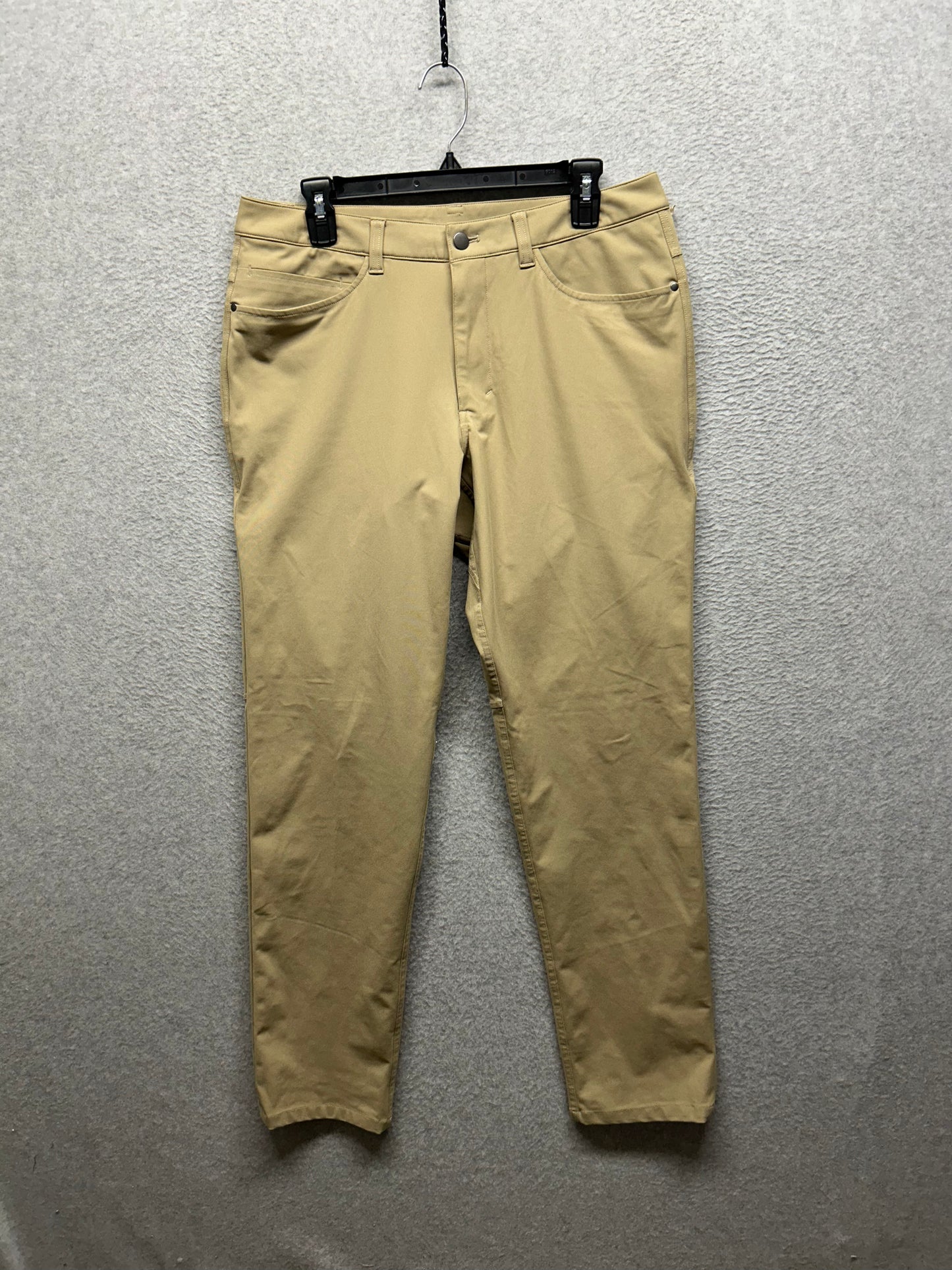 Lululemon ABC Pant Classic Fit Mens Size 32x31 Tofino Sand