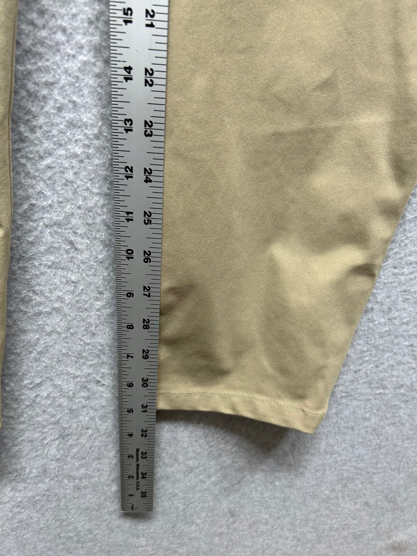 Lululemon ABC Pant Classic Fit Mens Size 32x31 Tofino Sand