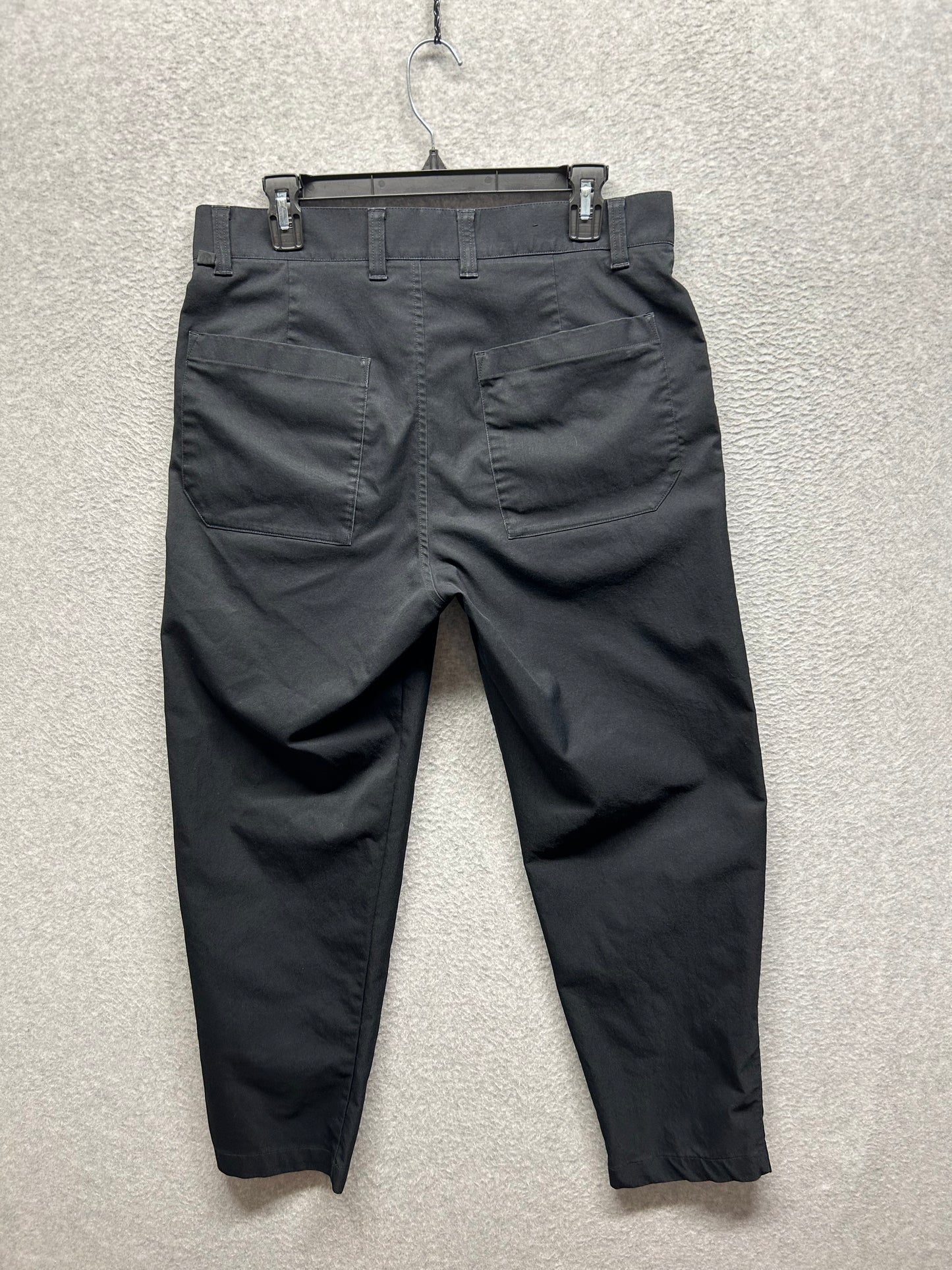 Lululemon ABC 5 Pocket Pant Warpstreme Mens Size 31x27 Black (Square Dot)