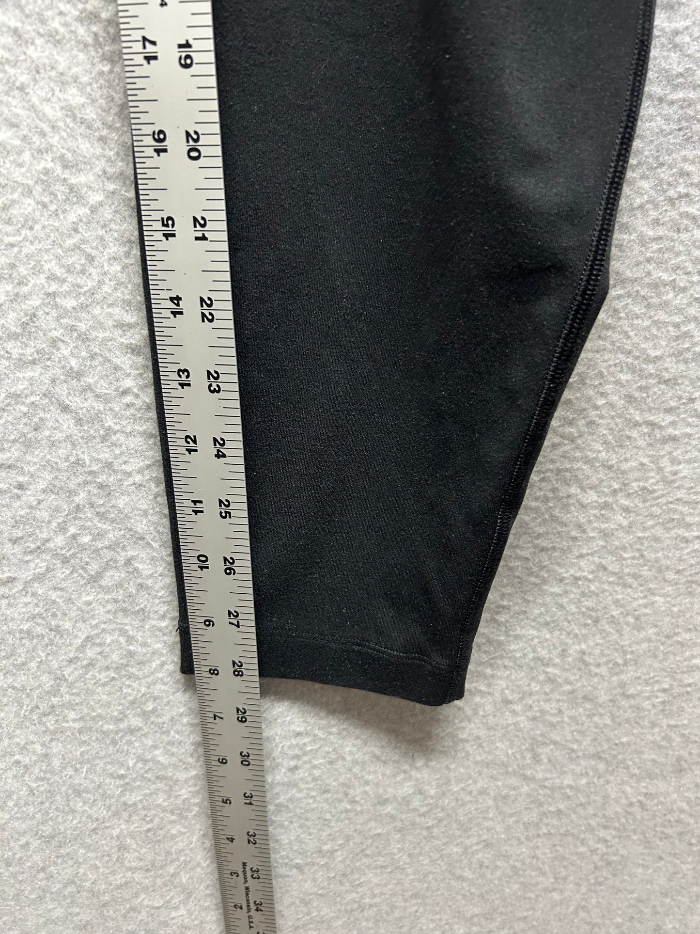 Lululemon Soft Jersey Tapered 28" Pant Regular Mens Size Medium Black (Square Dot)