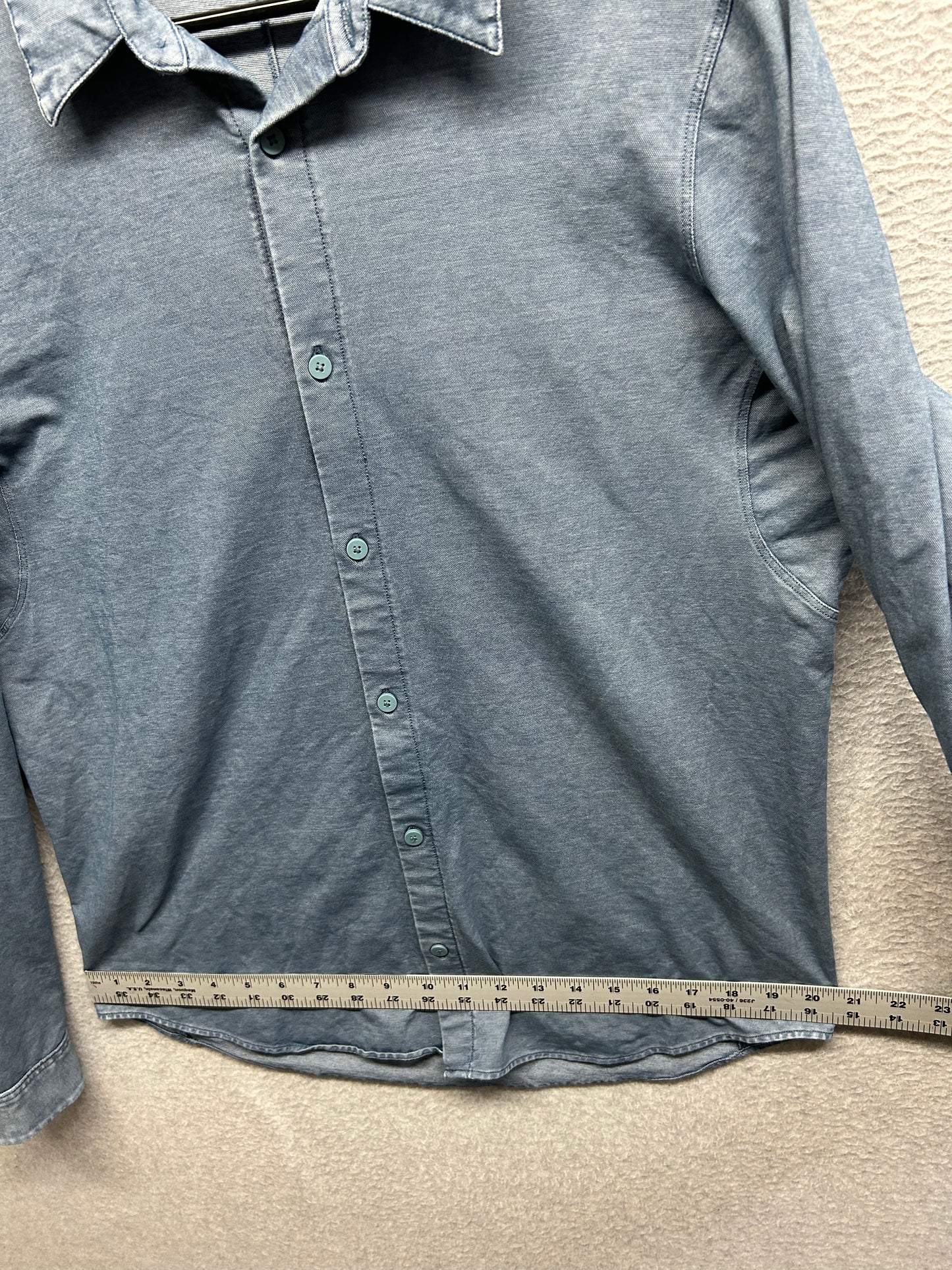 Lululemon Commission Long Sleeve Shirt Mens Size Large River Blue Enzyme Dye