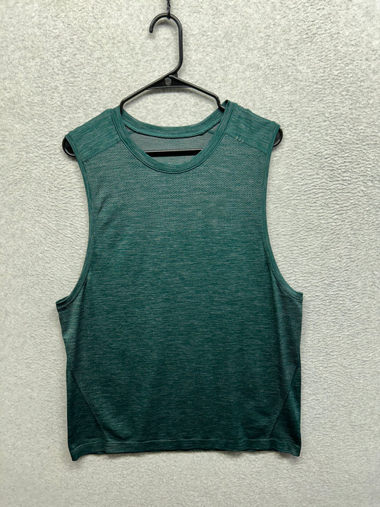Lululemon Metal Vent Tech Tank Size Large Green