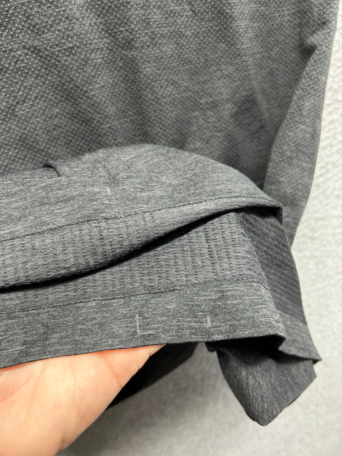 Lululemon Metal Vent Tech Tank Size Large Black
