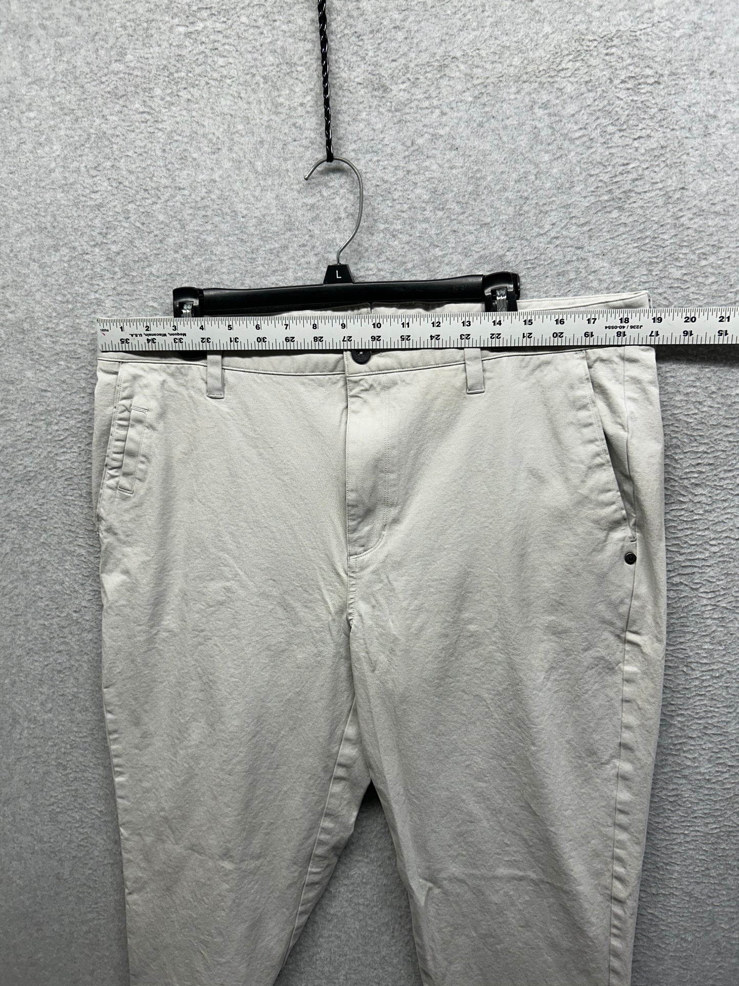 Vuori All Ways Chino Mens Size 36x31 Vapor