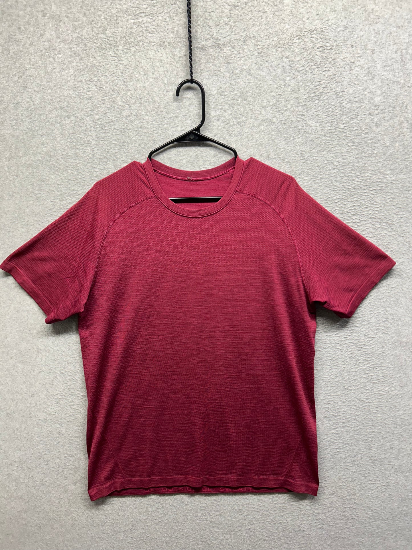 Lululemon Metal Vent Tech Short Sleeve Size Large Red | Pink