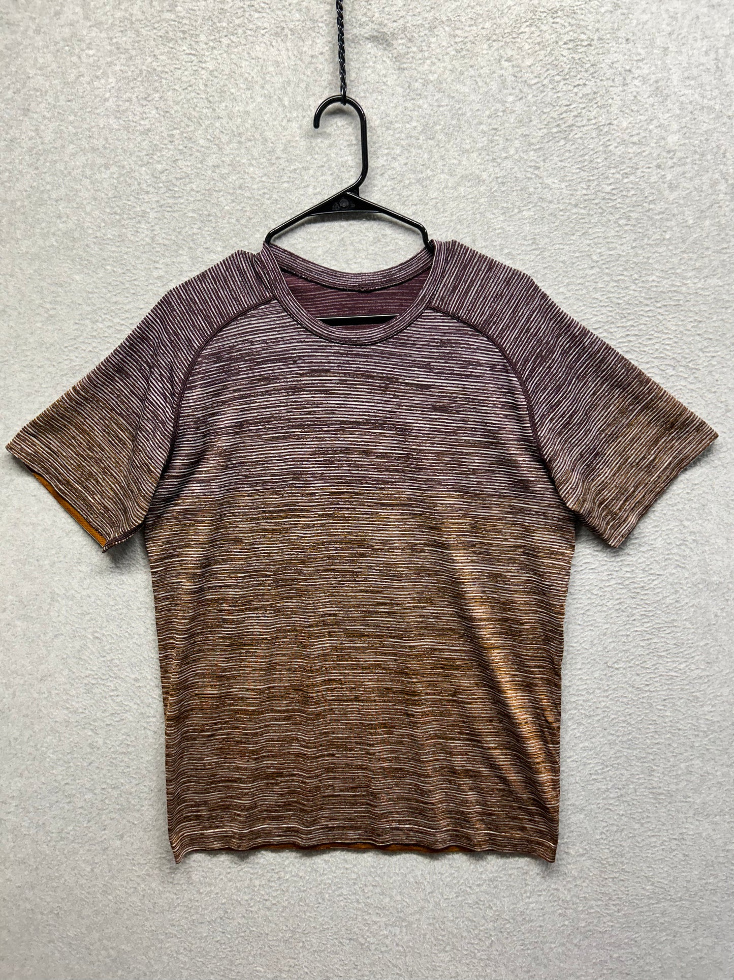 Lululemon Metal Vent Tech Short Sleeve Size Large Gray | Brown