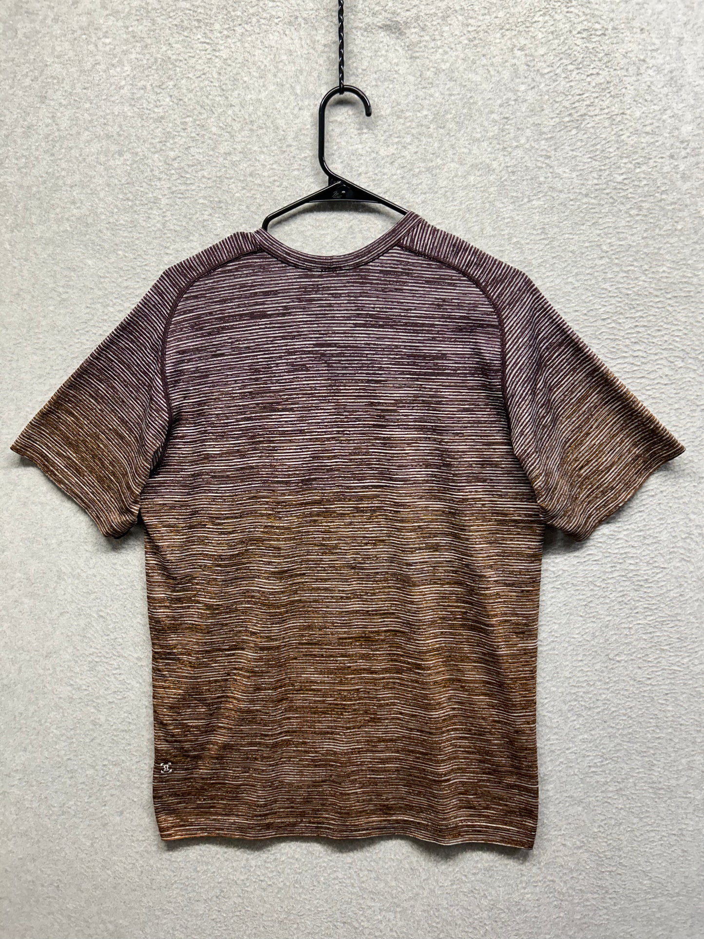 Lululemon Metal Vent Tech Short Sleeve Size Large Gray | Brown