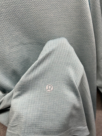 Lululemon Metal Vent Tech Long Sleeve Size Large Blue