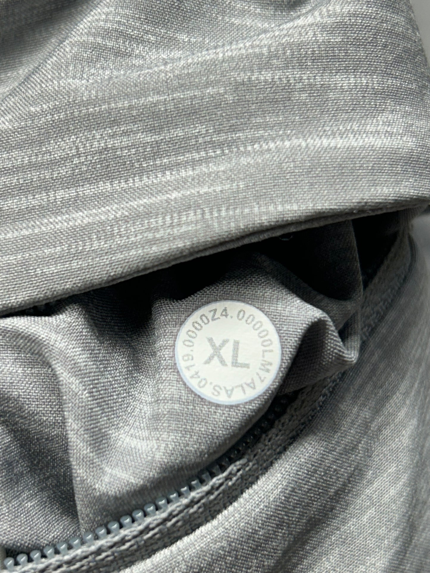 Lululemon T.H.E. Short 9" Liner Size XL Heather Allover Sea Salt Light Cast