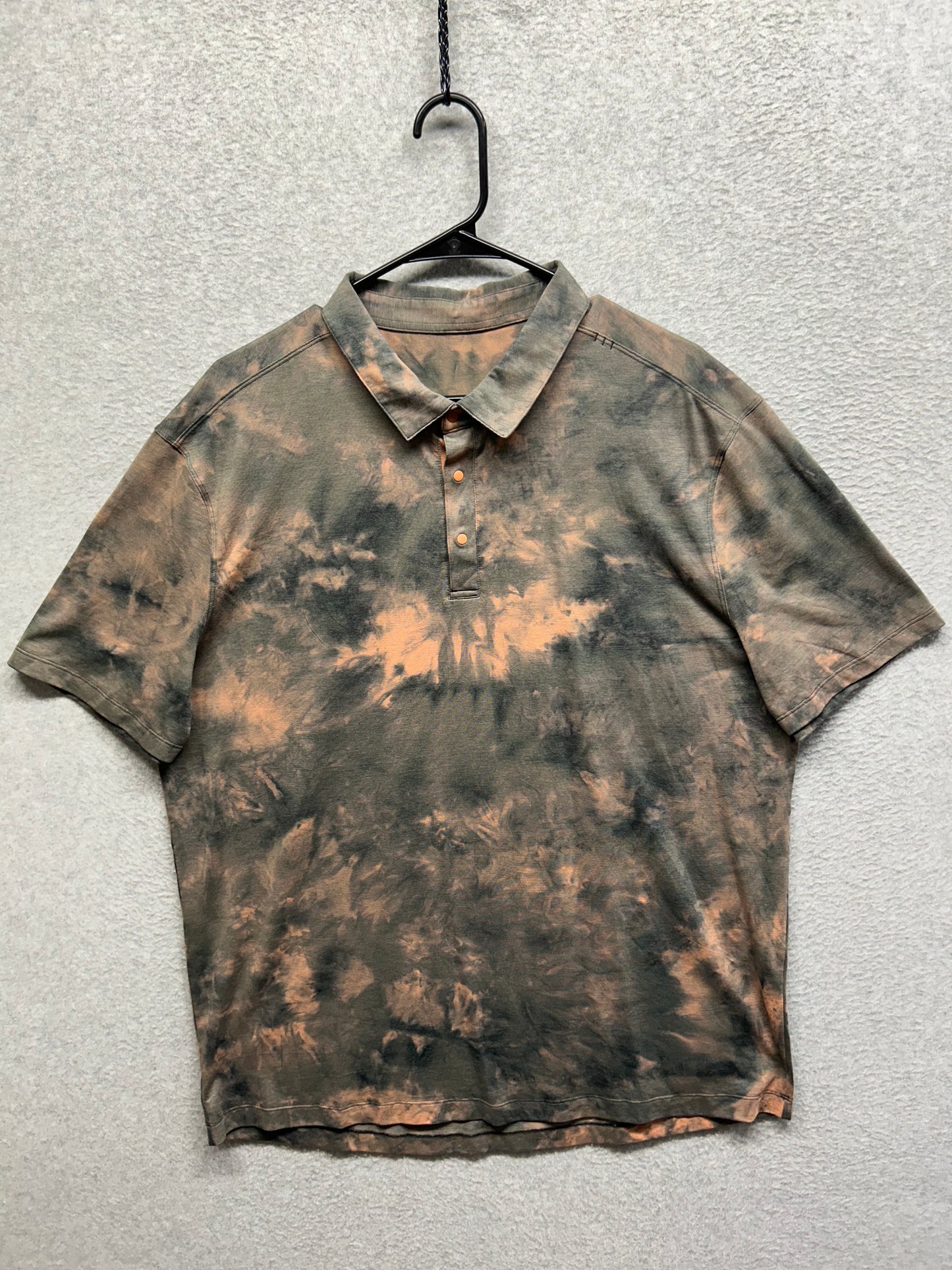 Lululemon Evolution Short Sleeve Polo Size XL Diamond Dye Sedona Sunset Graphite Grey