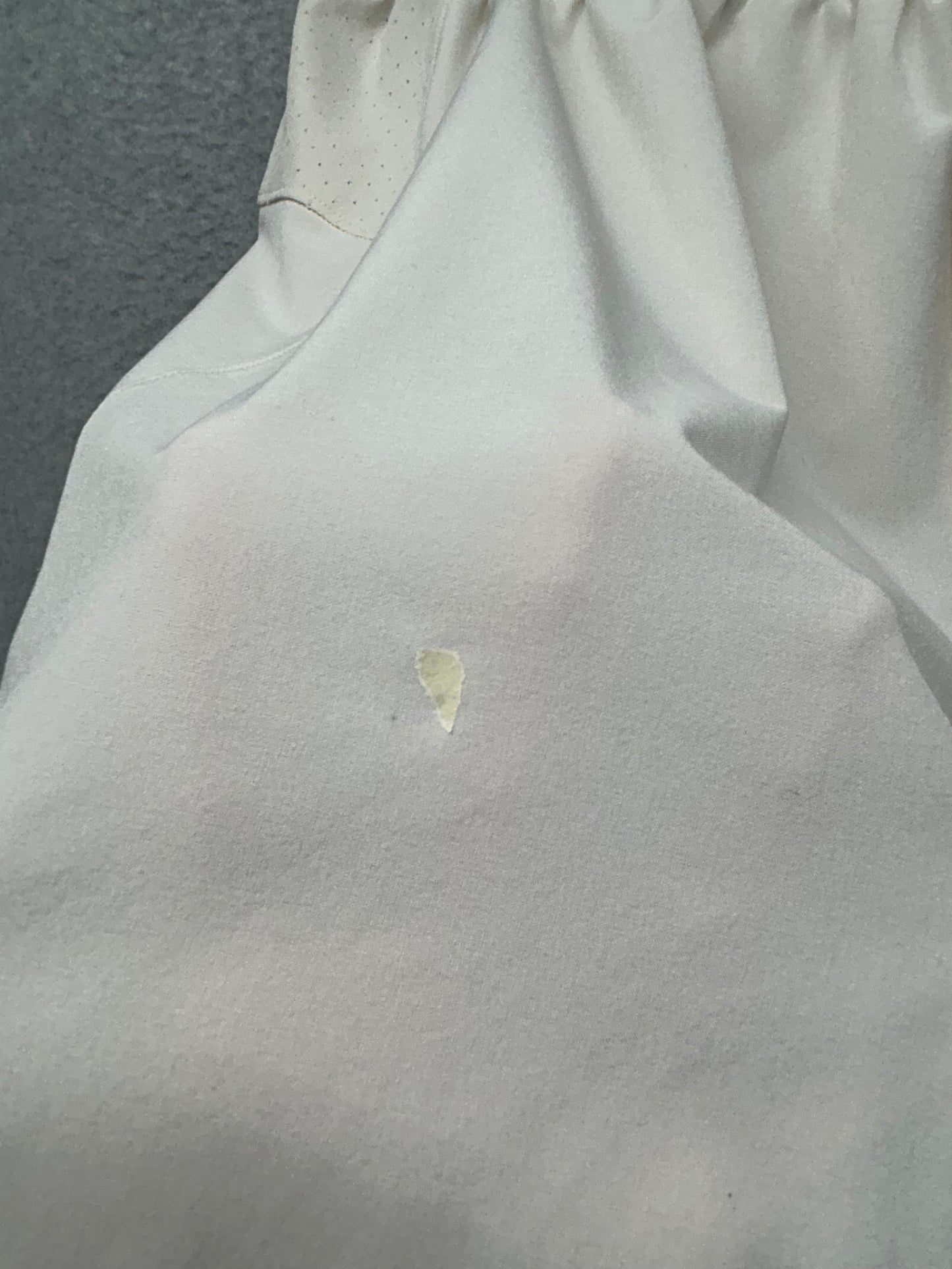 FLAWED Lululemon Surge Lined Short 6" Mens Size Small White Opal