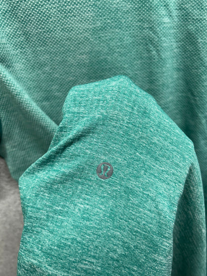 Lululemon Metal Vent Tech Short Sleeve Size XL Green