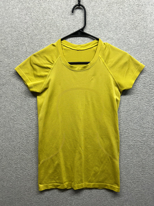 Lululemon Swiftly Tech Short-Sleeve Shirt 2.0 Race Length Size 6 Utility Yellow