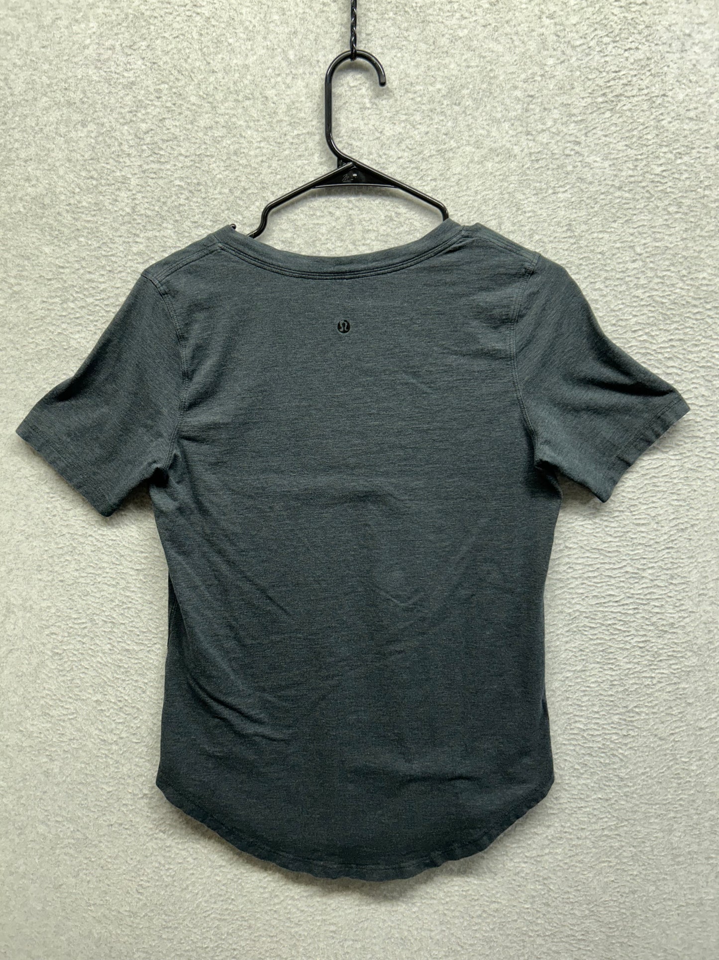 Lululemon Love Crew III V Neck Size 8 Gray