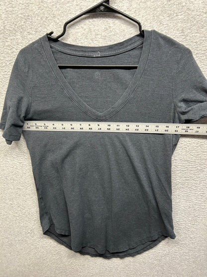 Lululemon Love Crew III V Neck Size 8 Gray