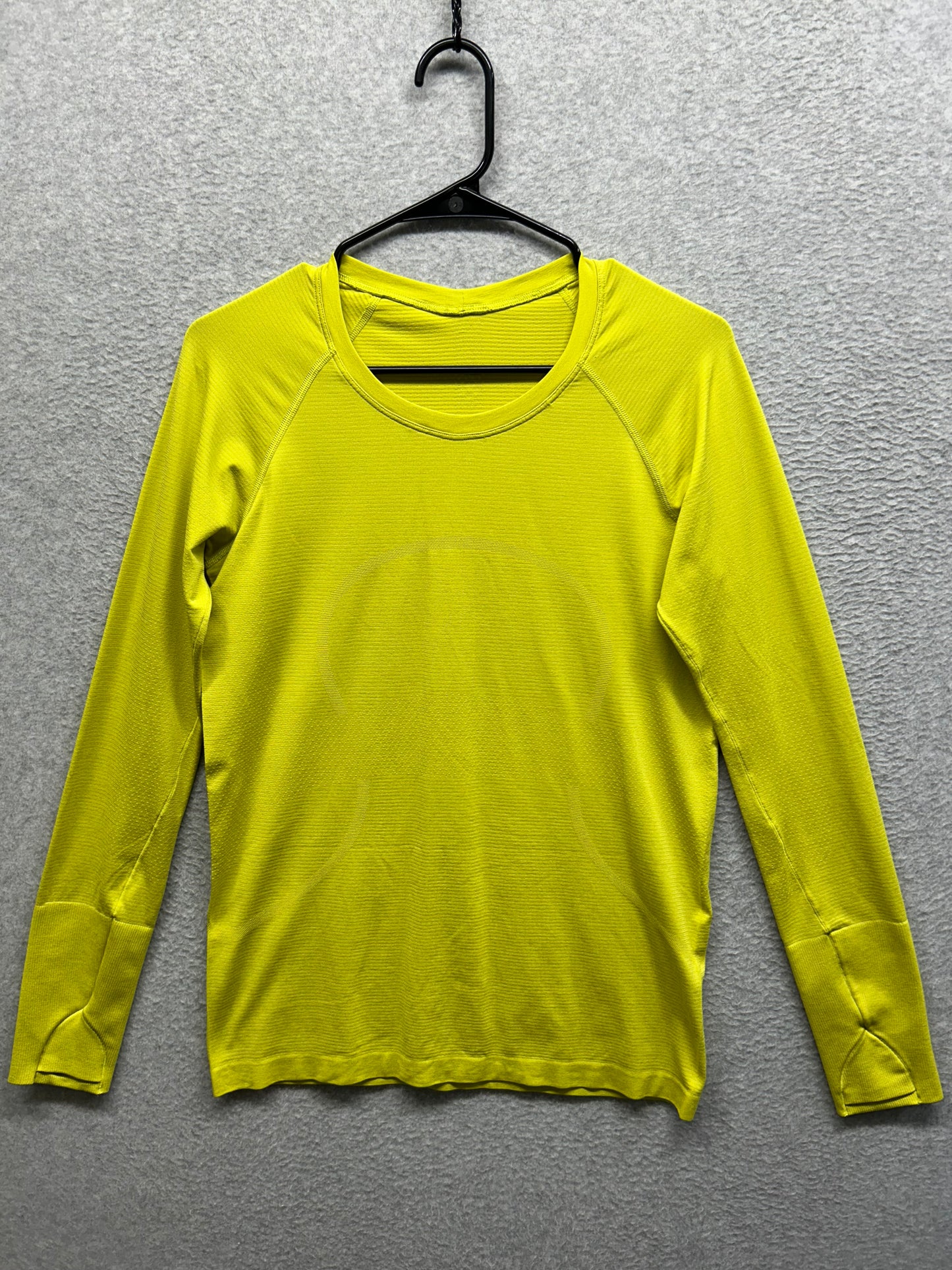 Lululemon Swiftly Tech Long Sleeve Size 10 Yellow