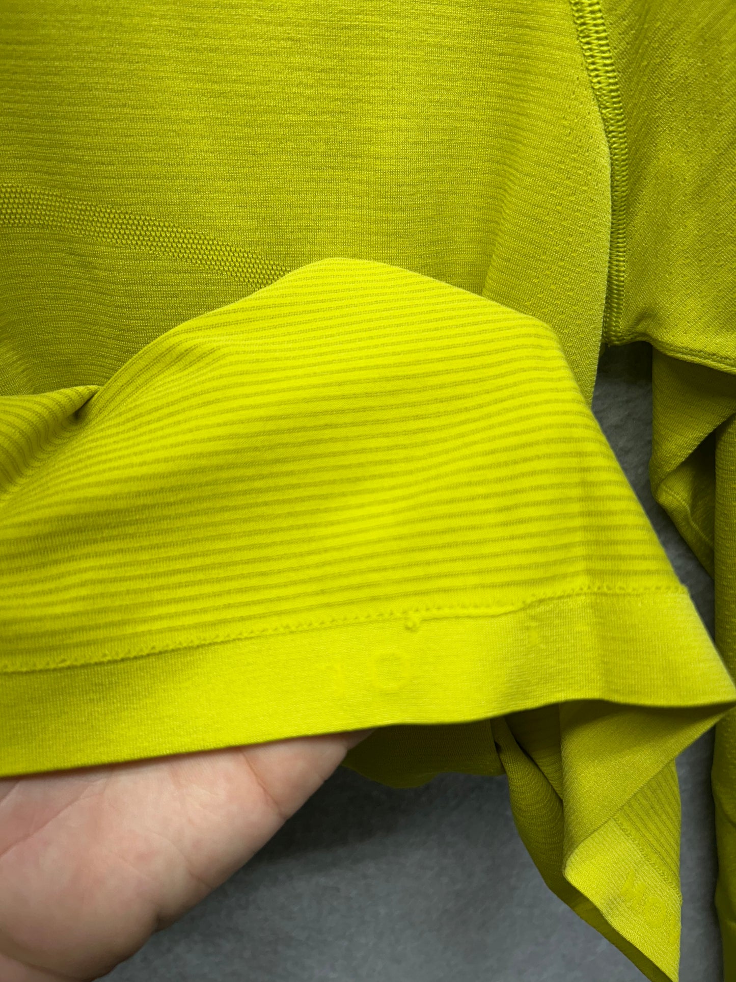 Lululemon Swiftly Tech Long Sleeve Size 10 Yellow
