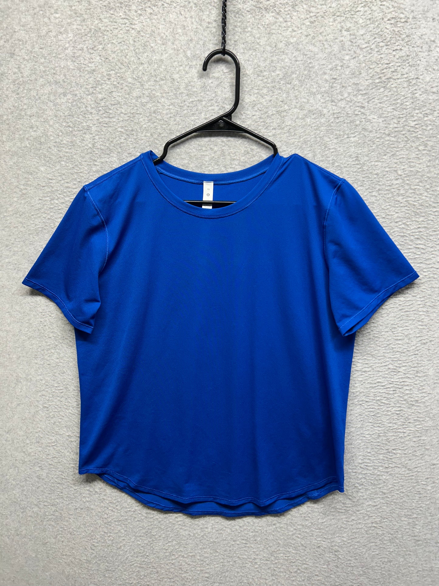 Lululemon High Neck Running and Training T-Shirt Size 10 Symphony Blue
