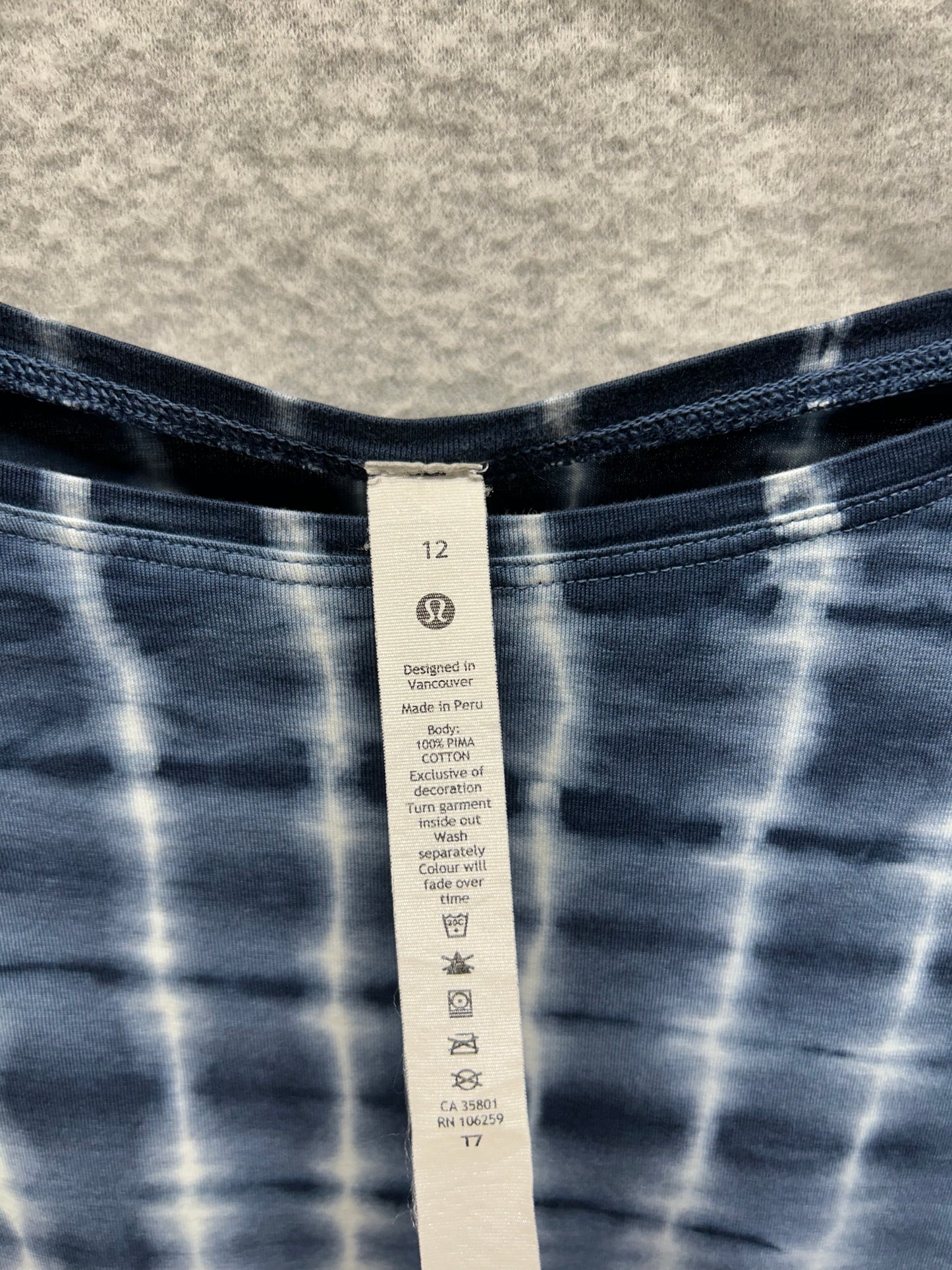 Lululemon Back In Action Long Sleeve Shirt Size 12 Shibori Square Ocean Air True Navy