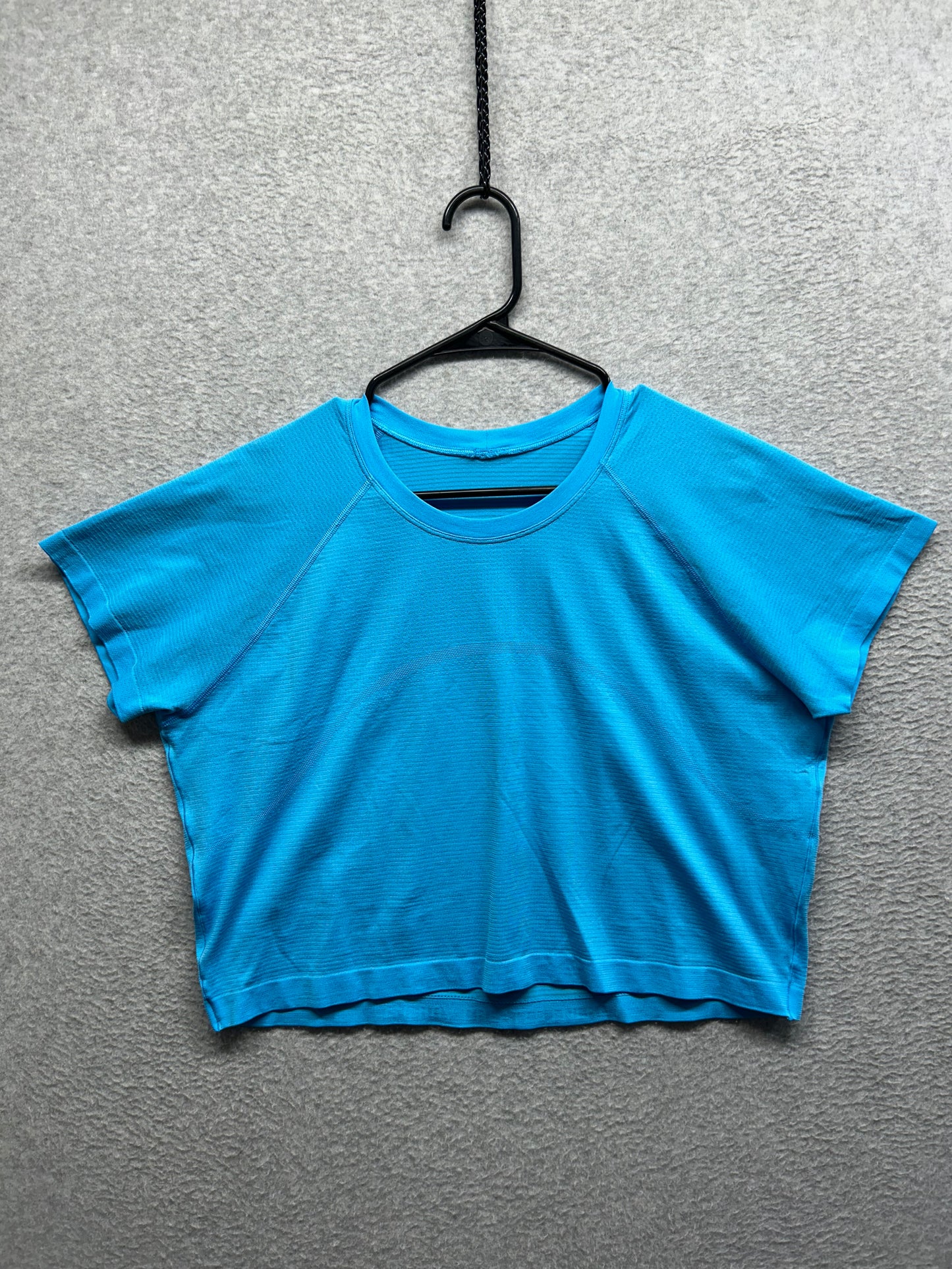Lululemon Swiftly Tech Cropped Short-Sleeve Shirt 2.0 Size 16 Blue