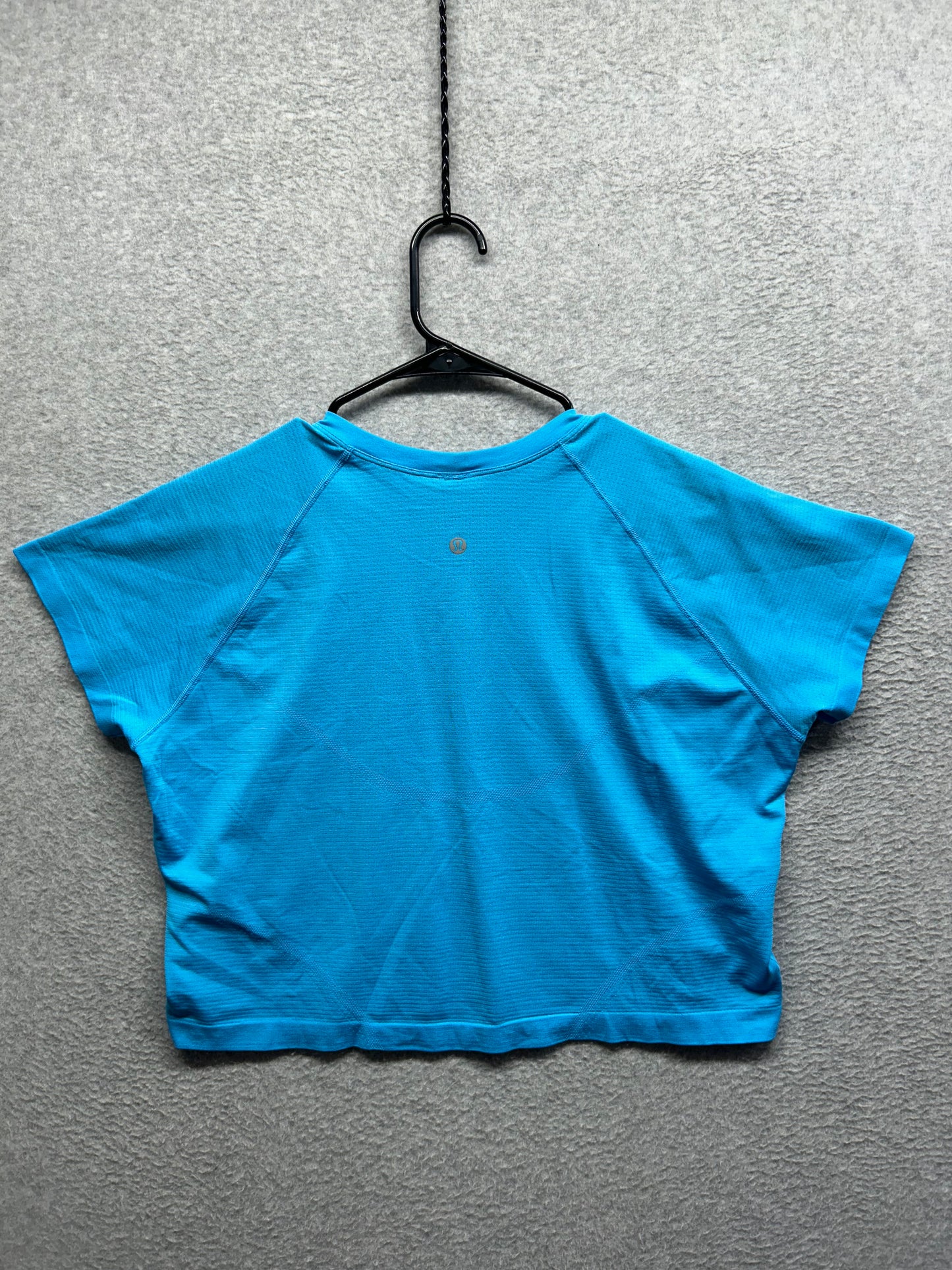Lululemon Swiftly Tech Cropped Short-Sleeve Shirt 2.0 Size 16 Blue