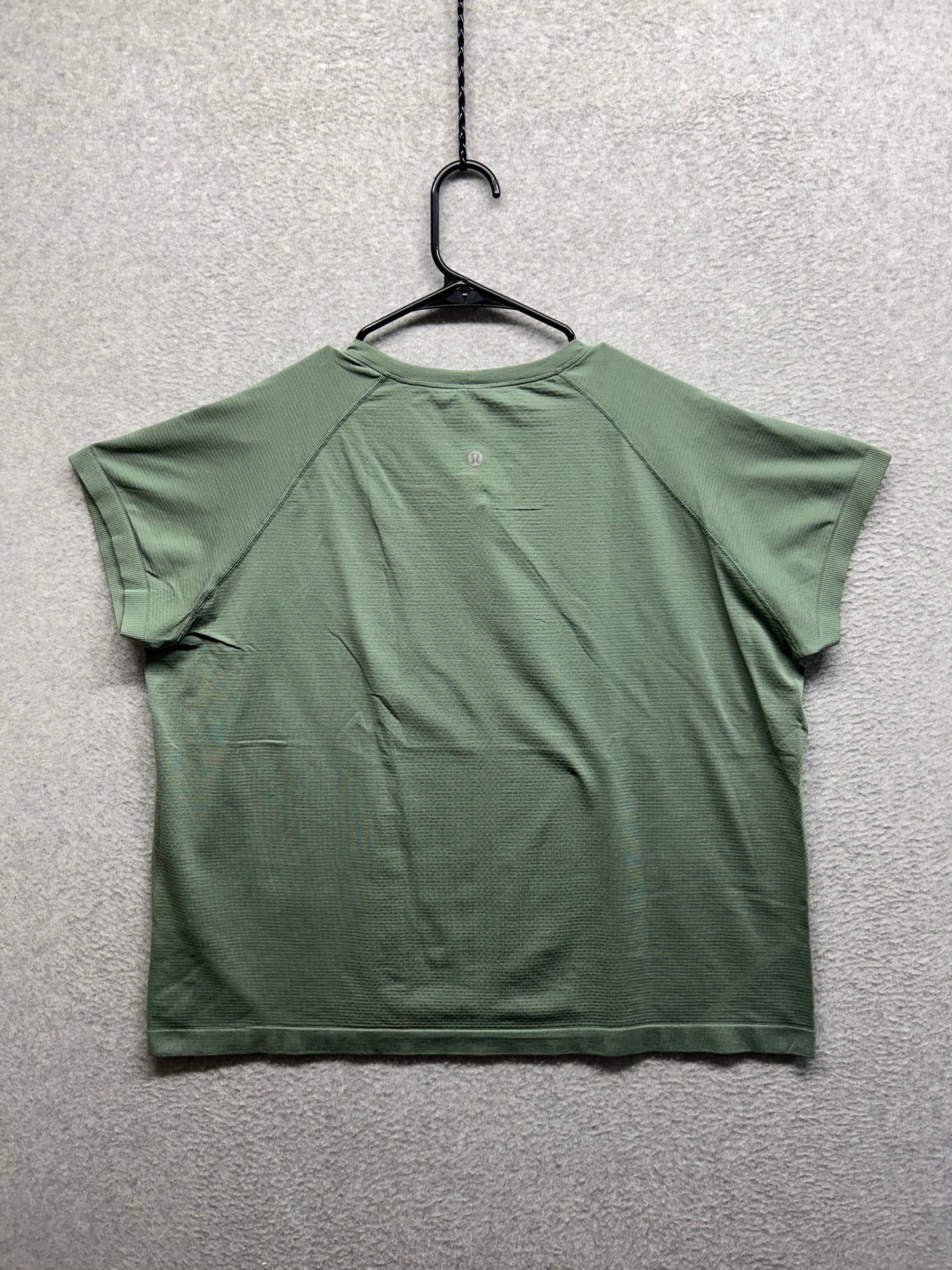 Lululemon Swiftly Tech Short-Sleeve Shirt 2.0 Waist Length Size 20 Crater Blue | Green