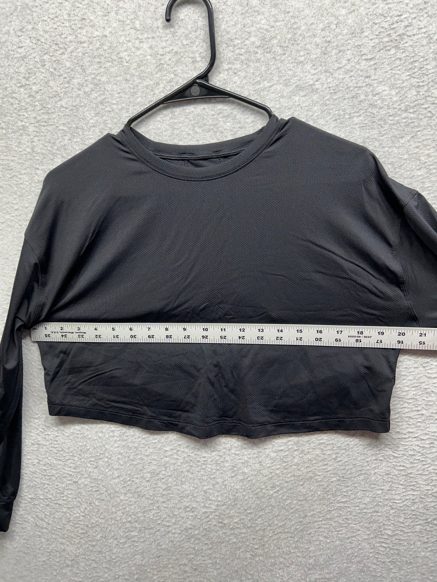 Lululemon Abrasion-Resistant Training Long Sleeve Shirt Size 12/14 Black