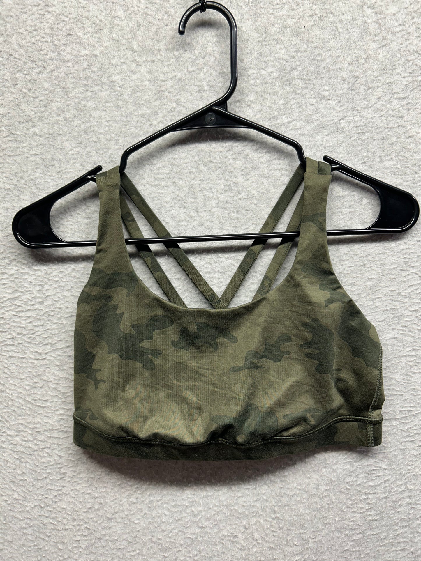 Lululemon Energy Bra Size 8 Savasana Camo 20cm Fatigue Green