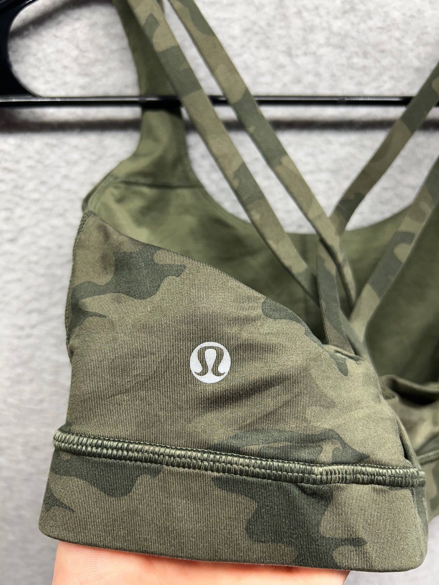 Lululemon Energy Bra Size 8 Savasana Camo 20cm Fatigue Green