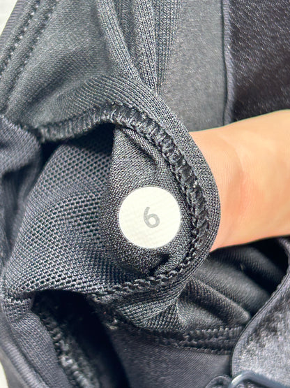 Lululemon Adjust Me Bra Size 6 Black