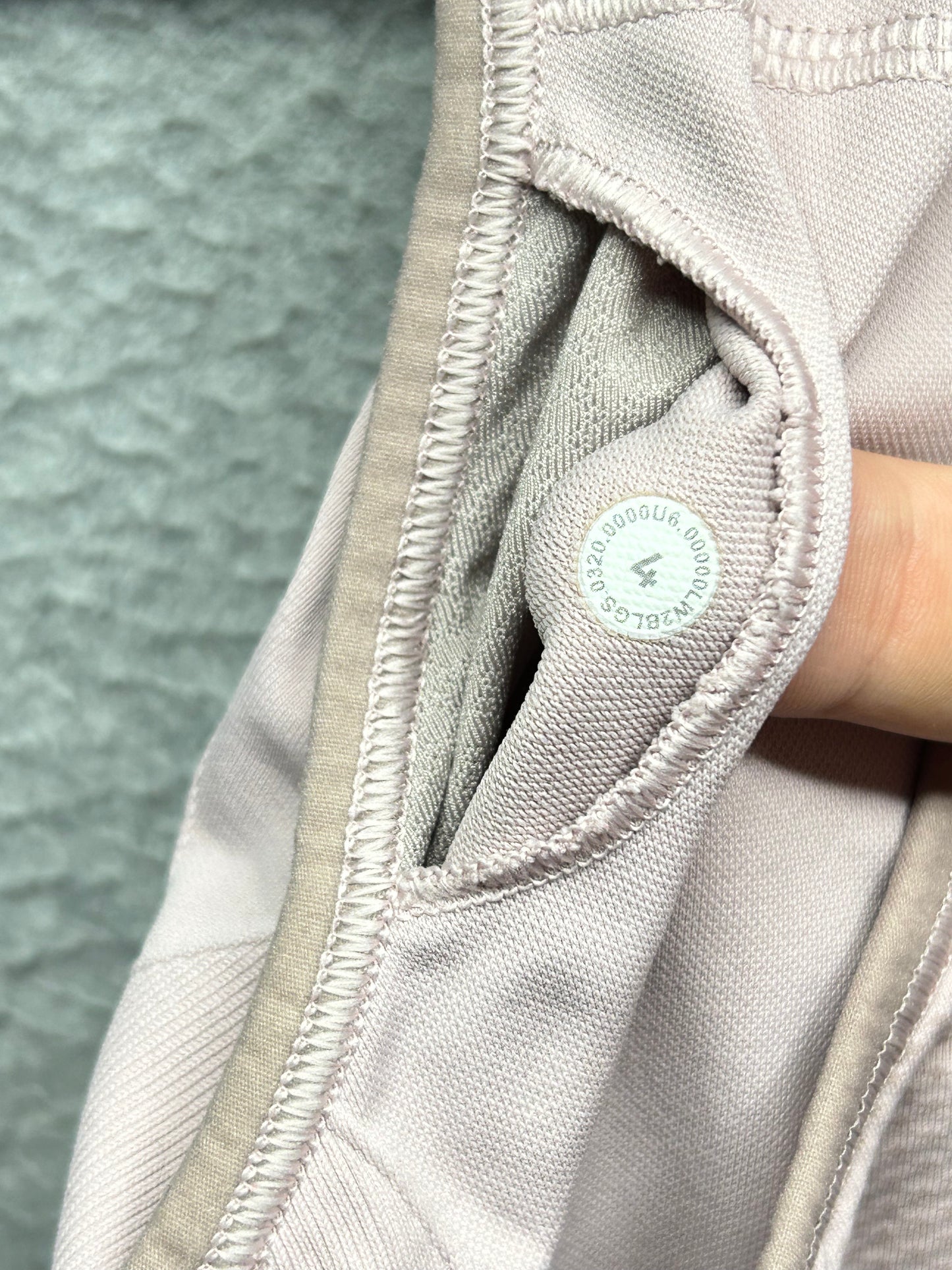 Lululemon Ebb to Train Bra Size 4 Porcelain Pink