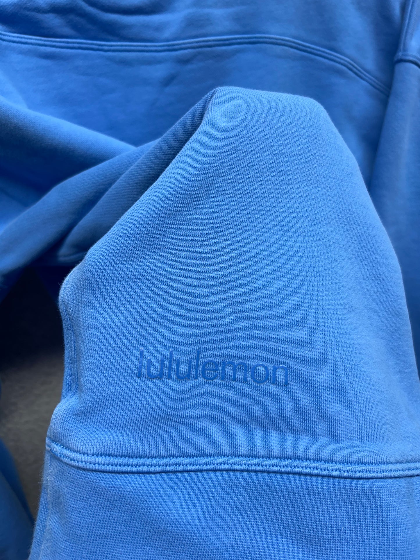 FLAWED Lululemon Perfectly Oversized Crew Graphic Size 2 Blue Nile