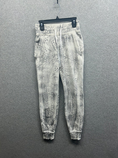 Lululemon Warm Down Jogger 7/8 Length Size 0 Thread Dye White Black