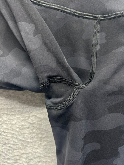 Lululemon Base Pace High-Rise Running Tight 25" Size 2 Heritage 365 Camo Deep Coal Multi
