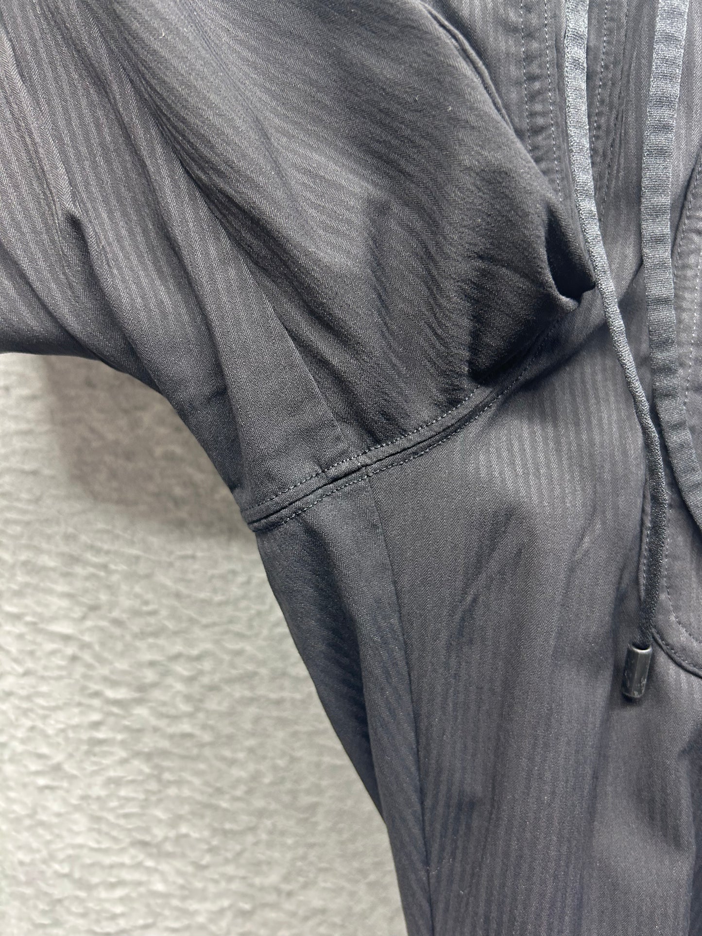 Lululemon Beyond the Studio Jogger Size 2 Black
