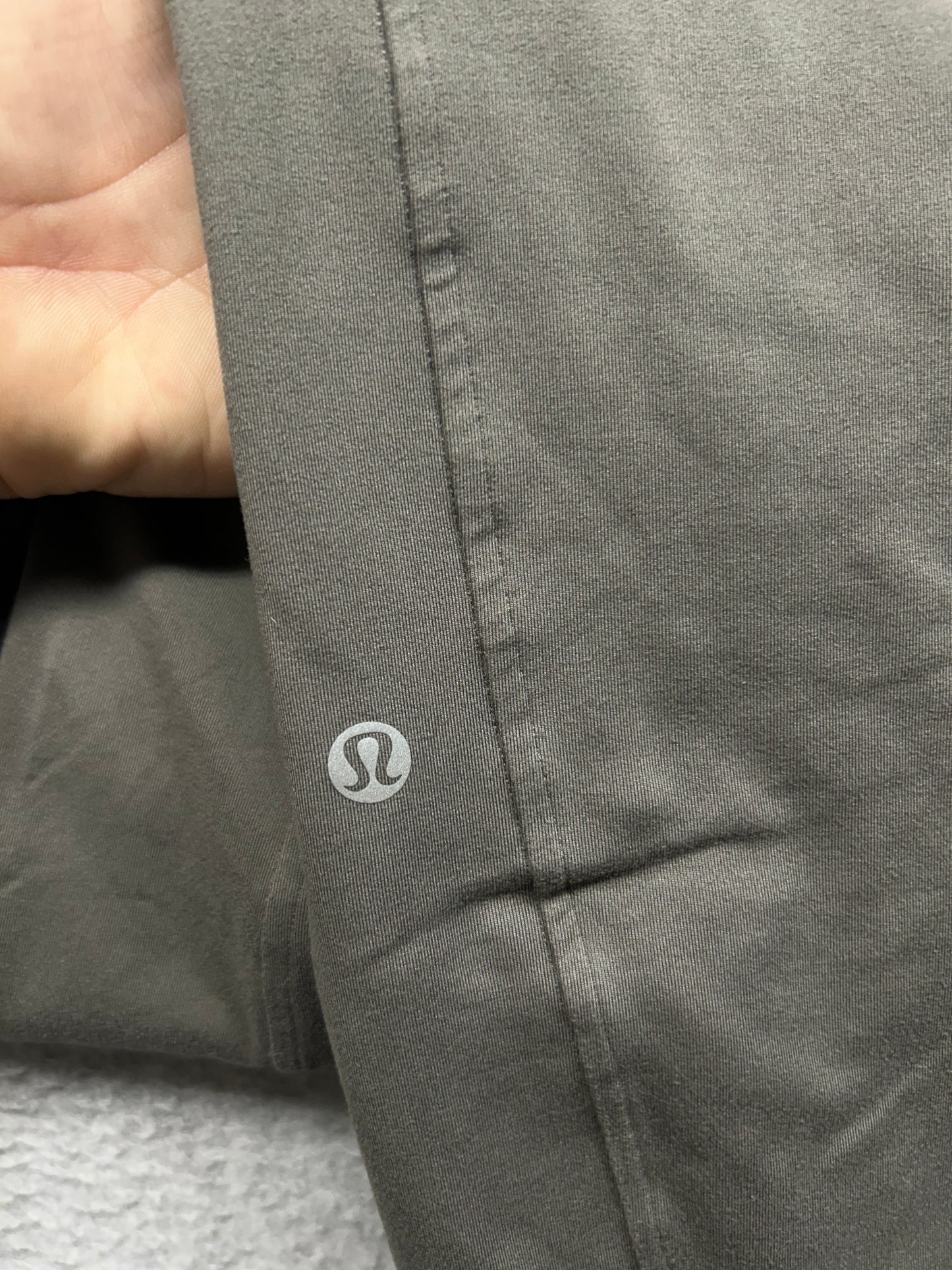 Lululemon Its Rulu Run Fleece High-Rise Jogger Size 4 Olive