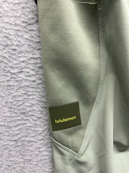 Lululemon Cargo Super-High-Rise Hiking Tight 25" Size 4 Laurel Green