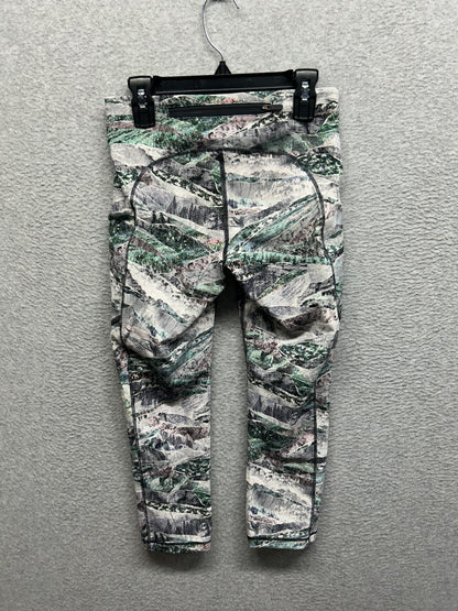 Lululemon Speed Up Crop 21" Size 4 Springscape Multi