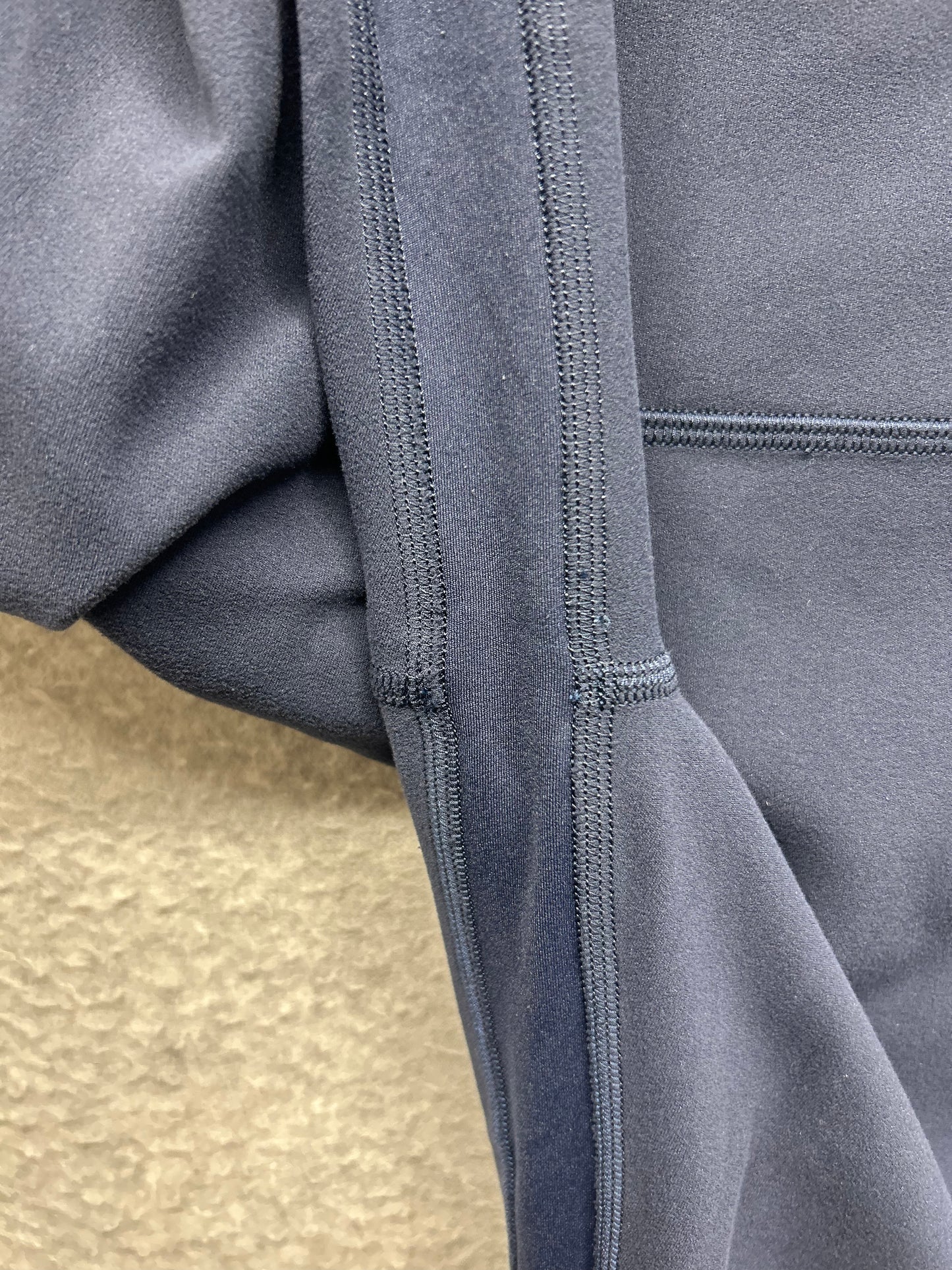 Lululemon Align Super-High-Rise Crop 21" Size 6 True Navy