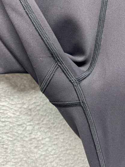 Lululemon In Movement Tight 28" Everlux Size 6 Black