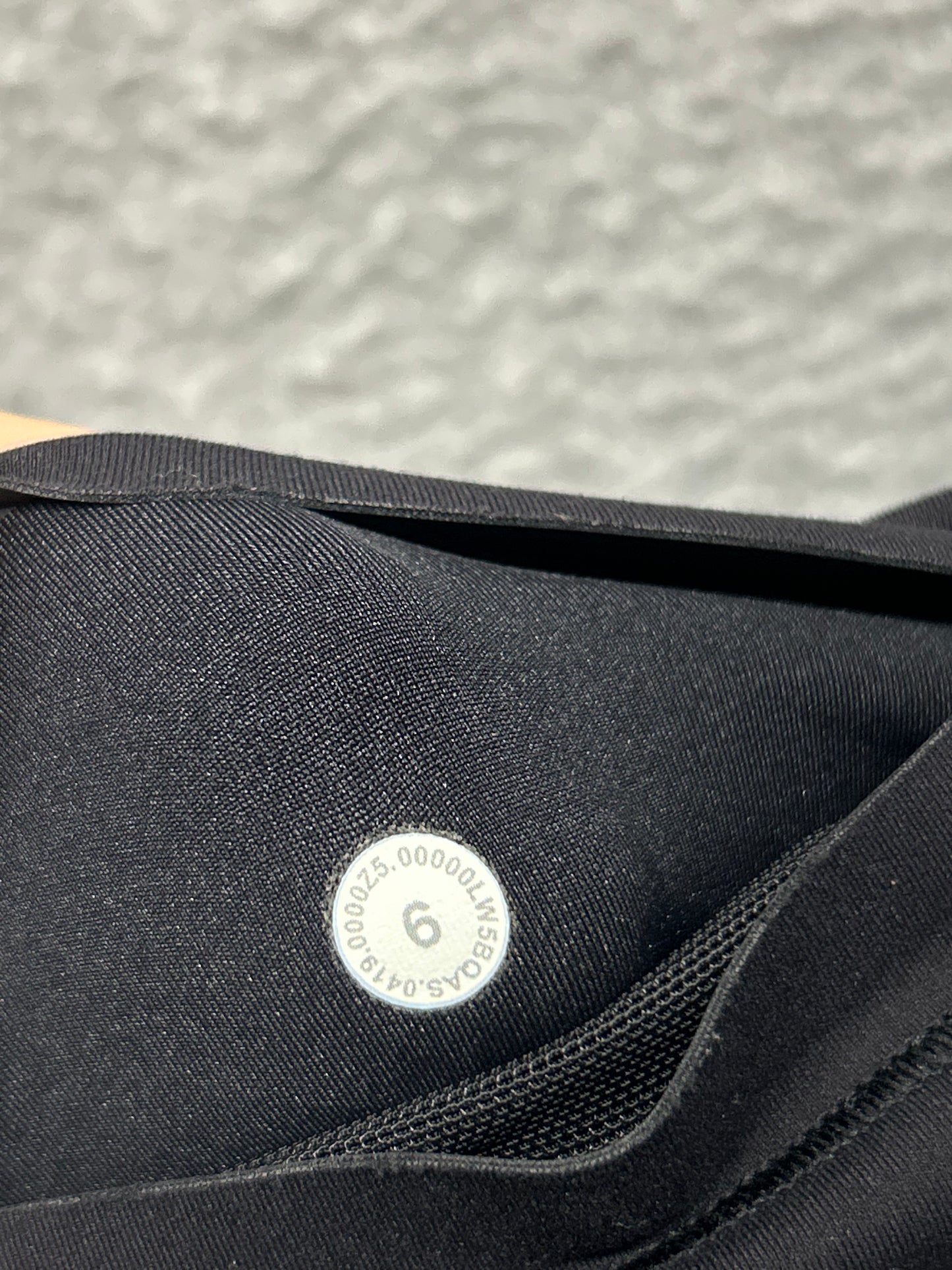 Lululemon In Movement Tight 28" Everlux Size 6 Black