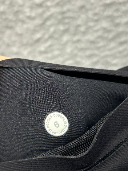 Lululemon In Movement Tight 28" Everlux Size 6 Black
