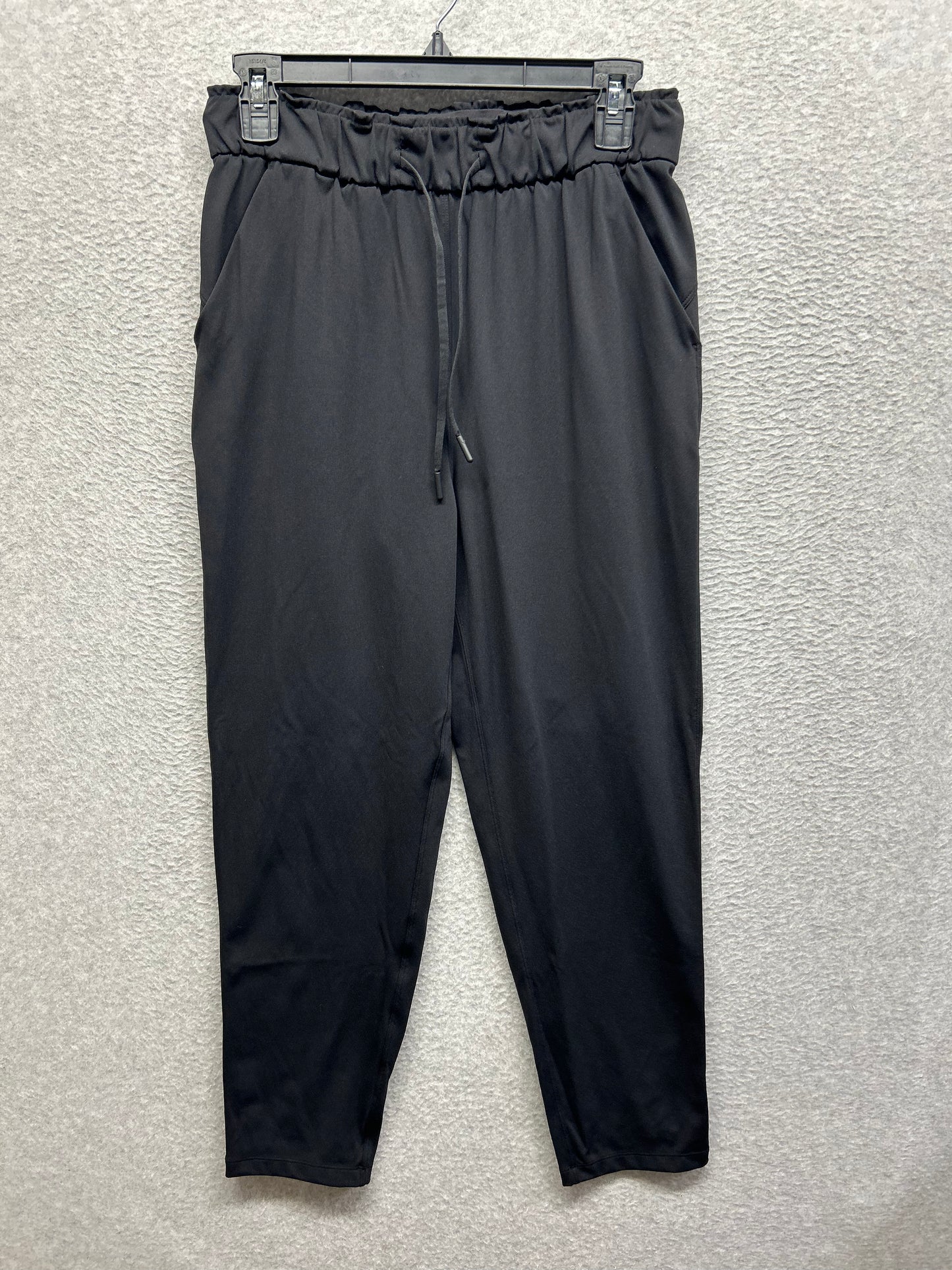 Lululemon Keep Moving Pant High-Rise Size 6 Black