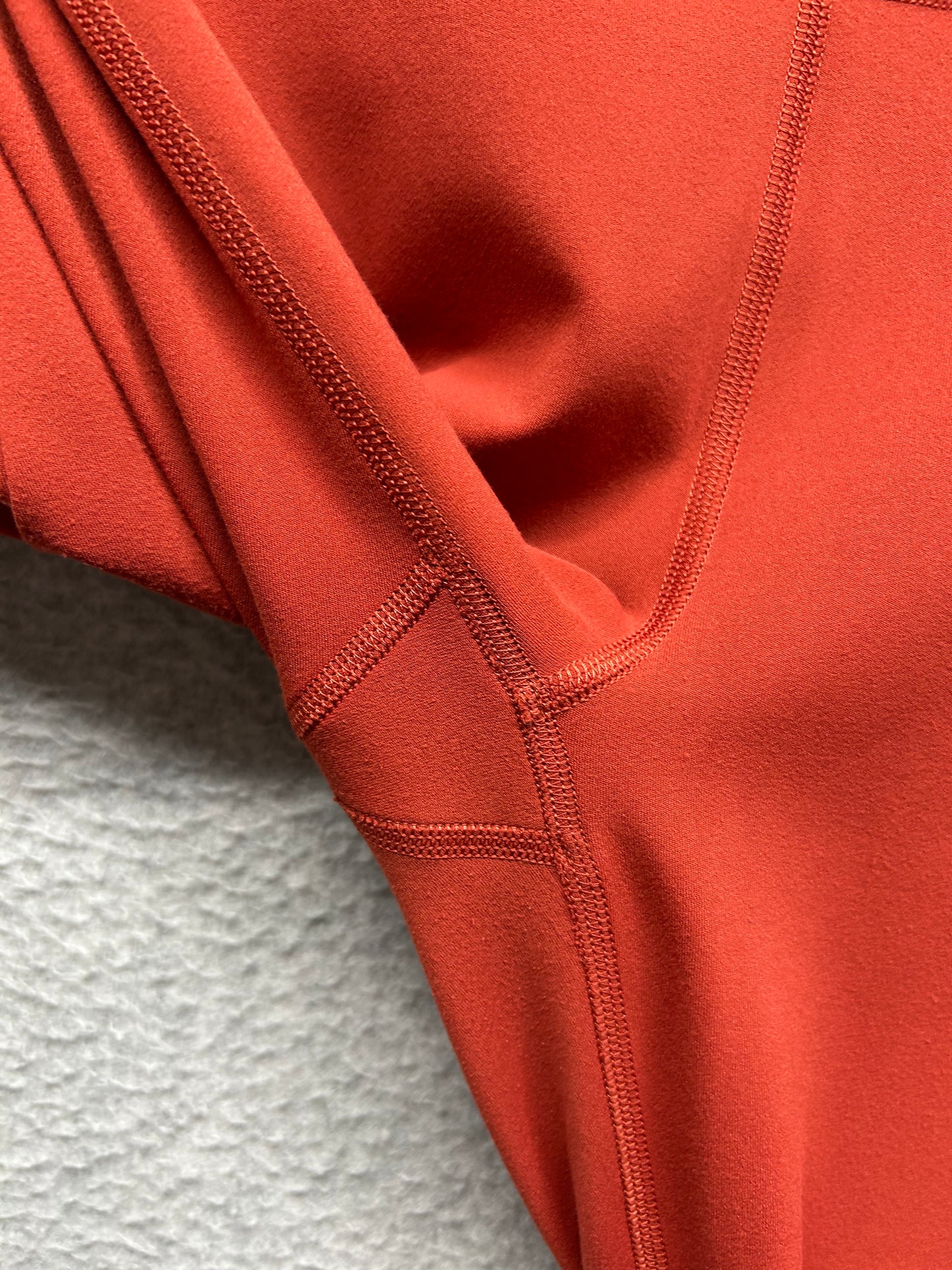 Lululemon Groove Super-High-Rise Flared Pant Nulu Size 6 Cayenne