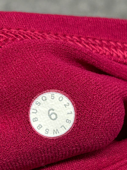 Lululemon Reveal Tight Interconnect 25" Size 6 Ruby Red