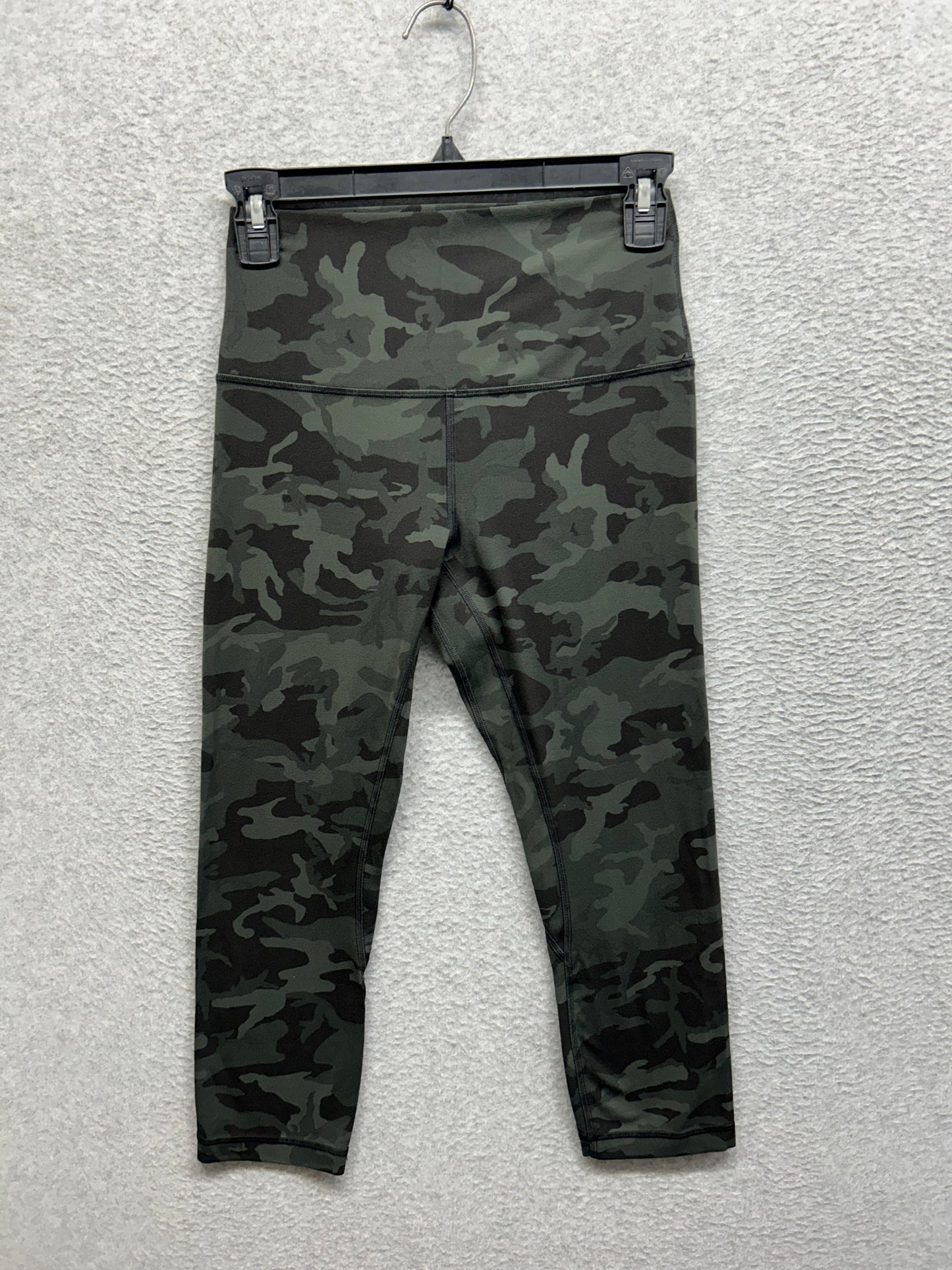 Lululemon Align Crop 21" Size 6 Incognito Camo Multi Gator Green